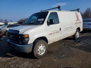 Ford Econoline E250 VAN 4.6L 8 2013