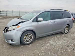 Toyota Sienna XLE 3.5L 6 2012