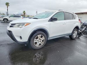 Toyota Rav4 LE 2.5L 4 2014