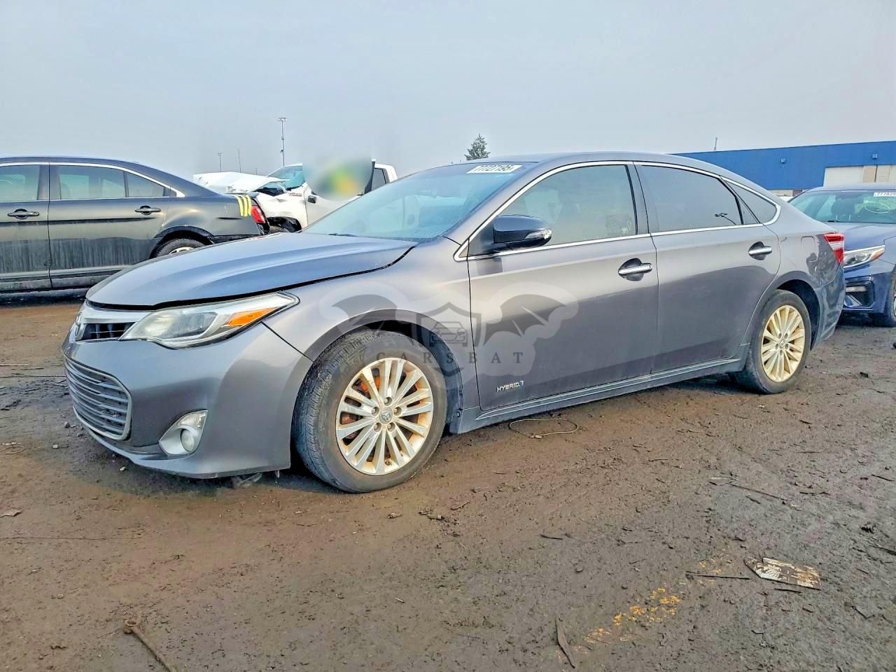 Toyota Avalon HYBRID 2.5L 4 2013