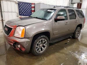 GMC Yukon SLT 5.3L 8 2013