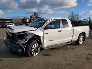 Toyota Tundra DOUBLE CAB LIMITED 5.7L 8 2014