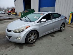 Hyundai Elantra GLS 1.8L 4 2013