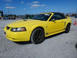 Ford Mustang 3.8L 6 2001