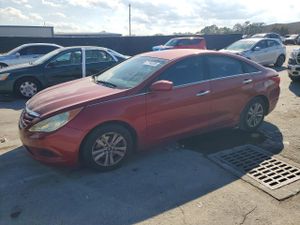 Hyundai Sonata GLS 2.4L 4 2012