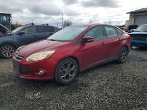 Ford Focus SE 2.0L 4 2013