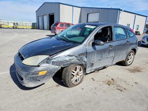 Ford Focus ZX5 2.0L 4 2003