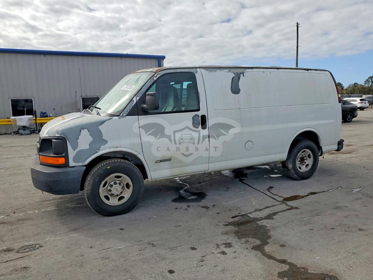 Chevrolet Express 6.0L 8 2005