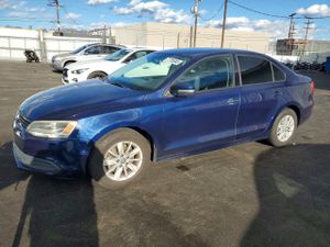 Volkswagen Jetta SE 2.5L 5 2011