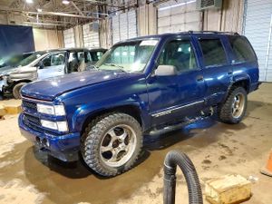 Chevrolet Tahoe 5.7L 8 2000
