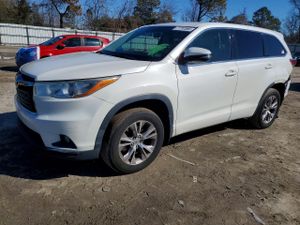 Toyota Highlander 3.5L 6 2014