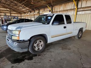 Chevrolet Silverado 1500 C1500 4.8L 8 2004