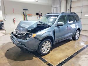 Subaru Forester 2.5X PREMIUM 2.5L 4 2012