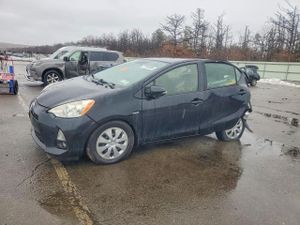 Toyota Prius 1.5L 4 2013