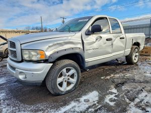 Dodge RAM 5.7L 8 2004