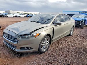 Ford Fusion SE 2.5L 4 2015