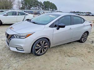 Nissan Versa SR 1.6L 4 2020