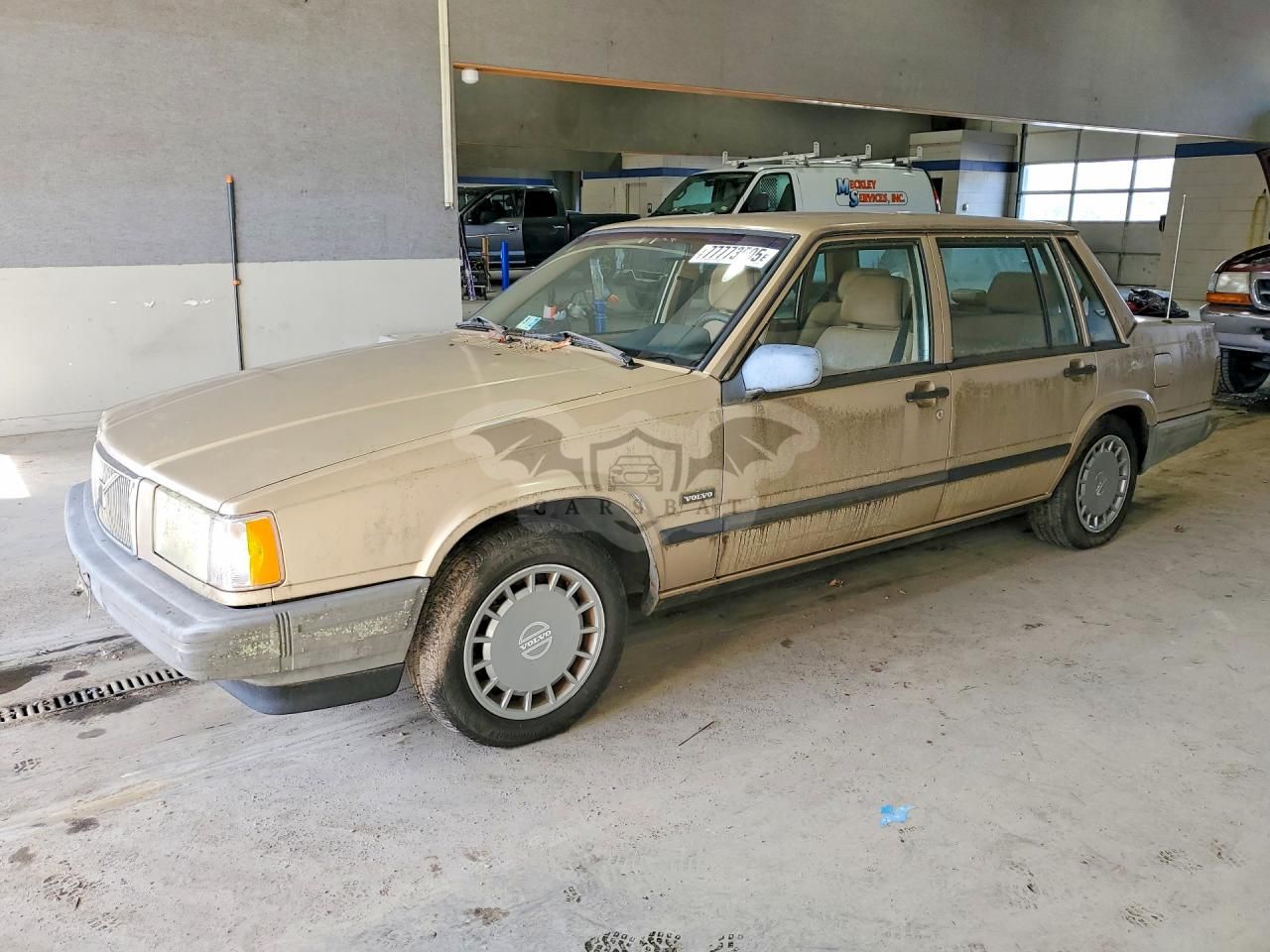 Volvo 740 2.3L 4 1991