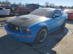 Ford Mustang GT 4.6L 8 2006
