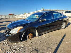 Nissan Altima BASE 2.5L 4 2011
