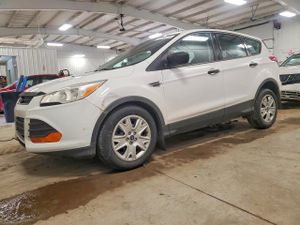 Ford Escape S 2.5L 4 2015
