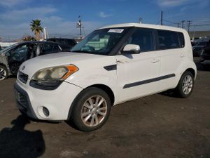 Kia Soul 2.0L 4 2013