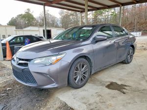 Toyota Camry LE 2.5L 4 2015