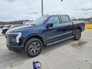 Ford F-150 LIGHTNING LARIAT 2024