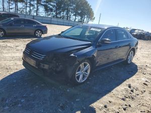 Volkswagen Passat SE 1.8L 4 2014