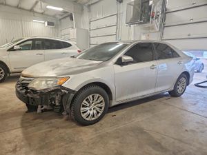 Toyota Camry HYBRID 2.5L 4 2014