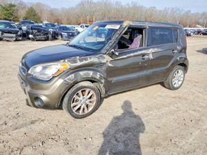 Kia Soul 2.0L 4 2012