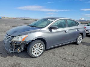 Nissan Sentra S 1.8L 4 2015
