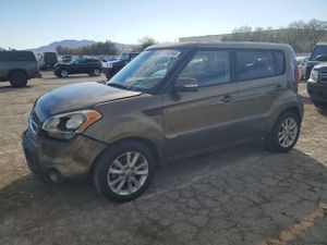 Kia Soul + 2.0L 4 2012