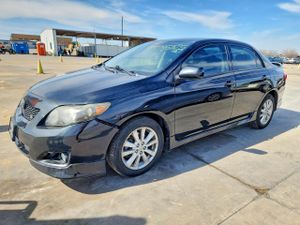 Toyota Corolla BASE 1.8L 4 2010