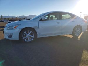Nissan Altima 2.5L 4 2014