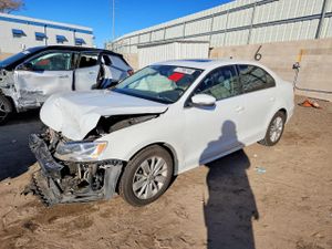 Volkswagen Jetta 1.8L 4 2015