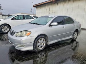 Toyota Corolla CE 1.8L 4 2005