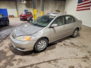 Toyota Corolla CE 1.8L 4 2003