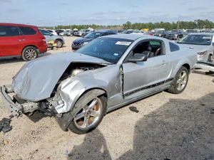 Ford Mustang 4.0L 6 2008