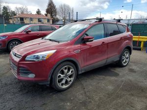 Ford Escape TITANIUM 2.0L 4 2015