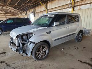 Kia Soul + 2.0L 4 2011