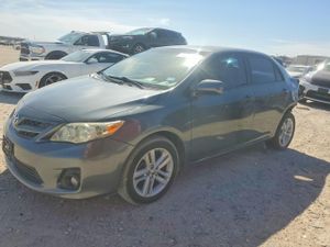 Toyota Corolla BASE 1.8L 4 2012