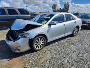 Toyota Camry BASE 2.5L 4 2012