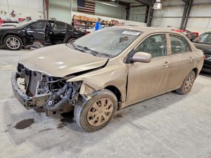 Toyota Corolla BASE 1.8L 4 2010