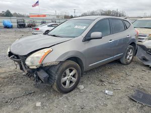 Nissan Rogue S 2.5L 4 2013