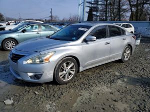 Nissan Altima 2.5L 4 2013