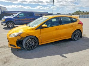 Ford Focus ST 2.0L 4 2013