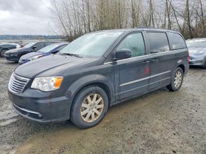 Chrysler Town & Country TOURING 3.6L 6 2013