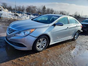 Hyundai Sonata GLS 2.4L 4 2014