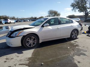 Nissan Altima 3.5L 6 2012